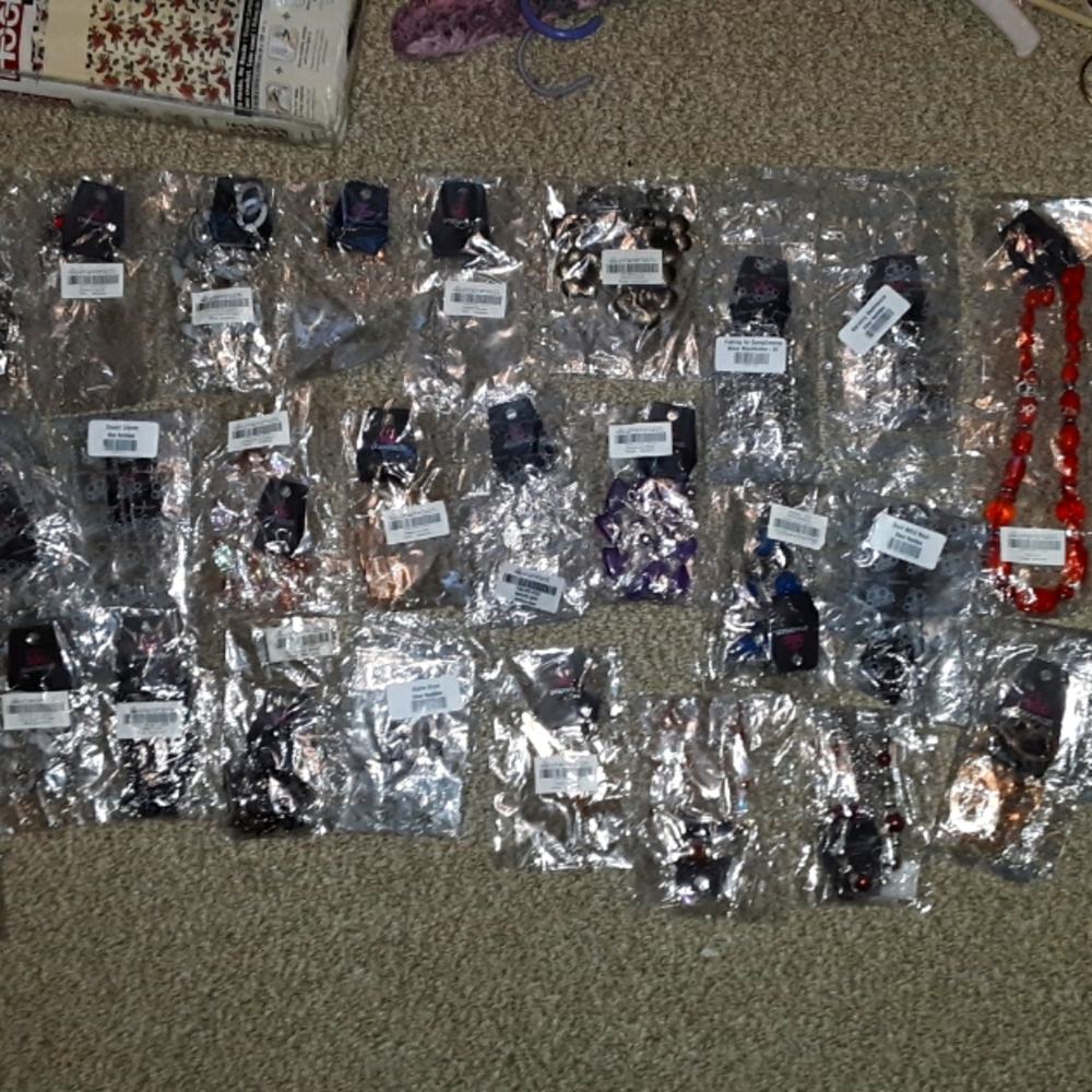 1 Pound! Assorted Necklace Earring Set! Mystery Bundle!